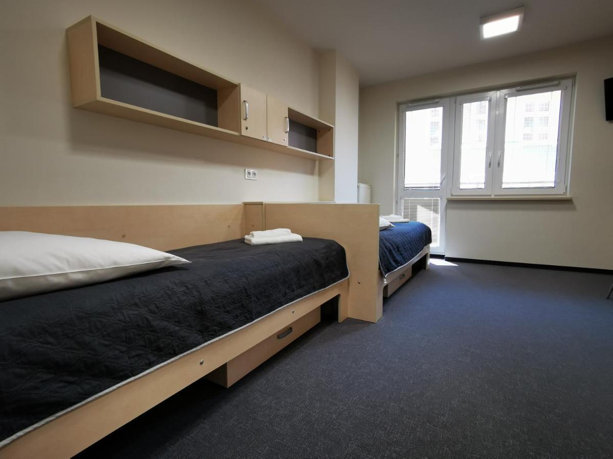 Dom Studencki Zaulek Hostel Krasków Εξωτερικό φωτογραφία