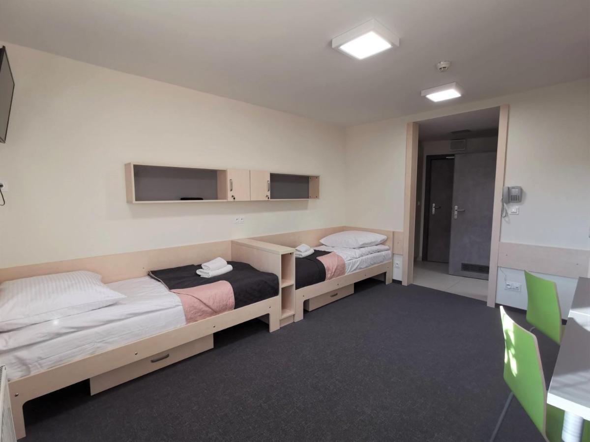 Dom Studencki Zaulek Hostel Krasków Εξωτερικό φωτογραφία