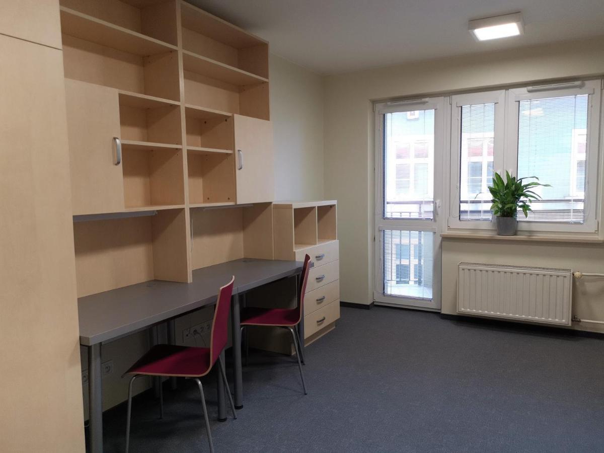 Dom Studencki Zaulek Hostel Krasków Εξωτερικό φωτογραφία